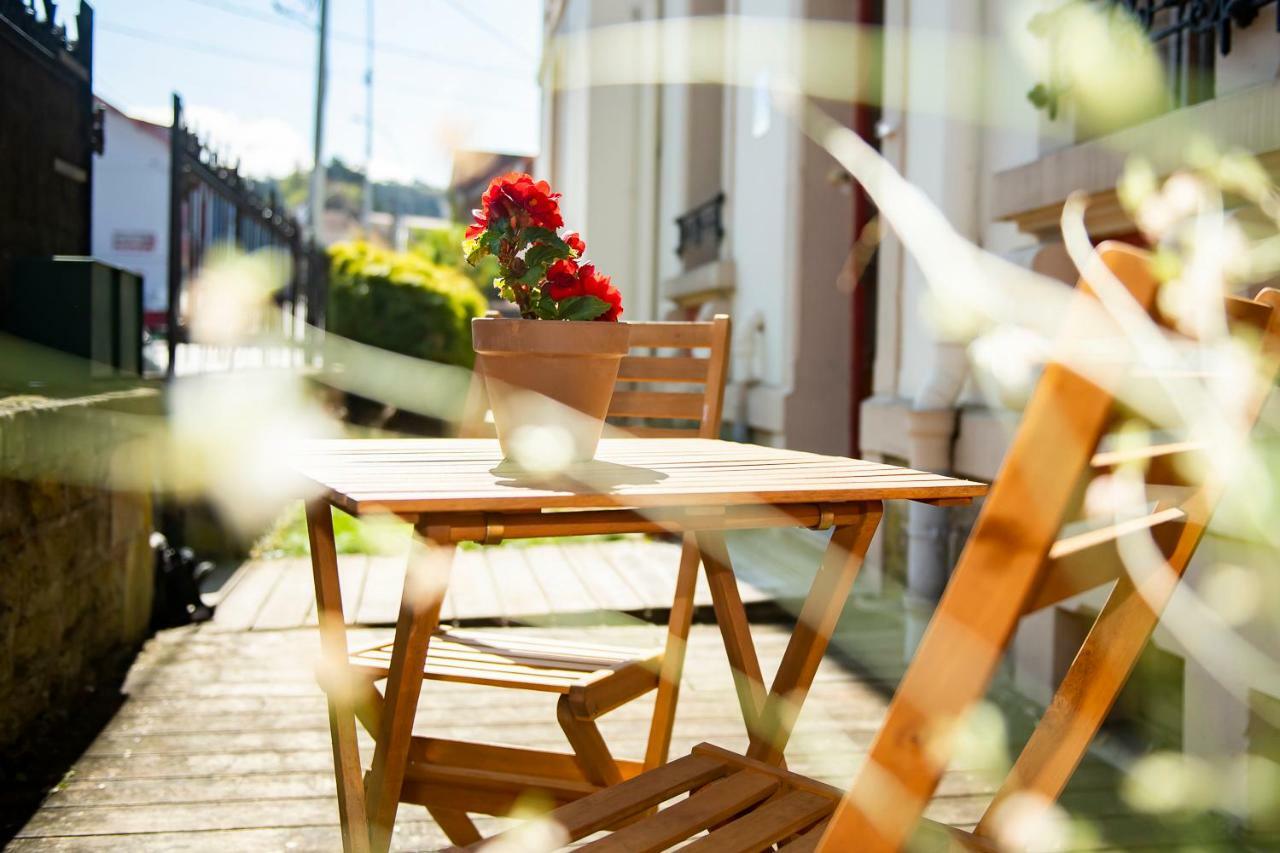 L'Enchantraine - Gite Tout Confort Et Tarif Tout Inclus - Appartement Spacieux Et Accueillant Sur Épinal Exterior foto